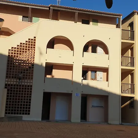 Appt 2 Ou 4 Personnes Avec Piscine, Tennis Et Parking Prive