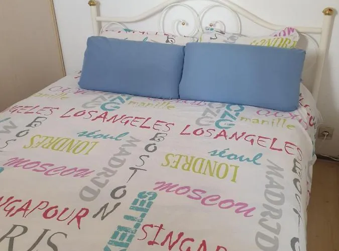Appt 2 Ou 4 Personnes Avec Piscine, Tennis Et Parking Privé Fleury (Aude)