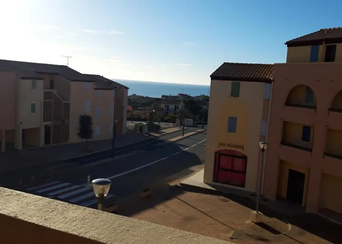 Appt 2 Ou 4 Personnes Avec Piscine, Tennis Et Parking Privé Appartement Fleury (Aude)